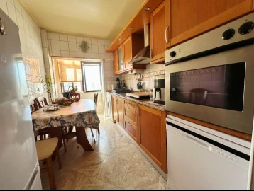 Apartamento T3 para Venda em Almada, Cova da Piedade, Pragal e Cacilhas