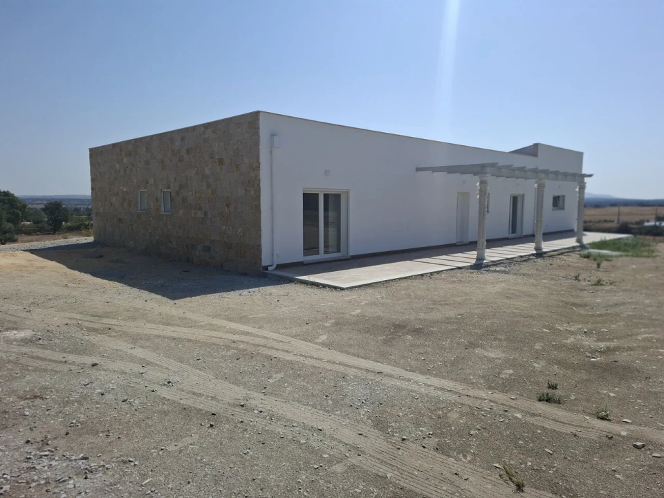 Quinta T6 para Venda em Alpalhão Foto 1