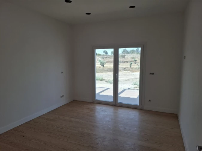 Quinta T6 para Venda em Alpalhão Foto 15