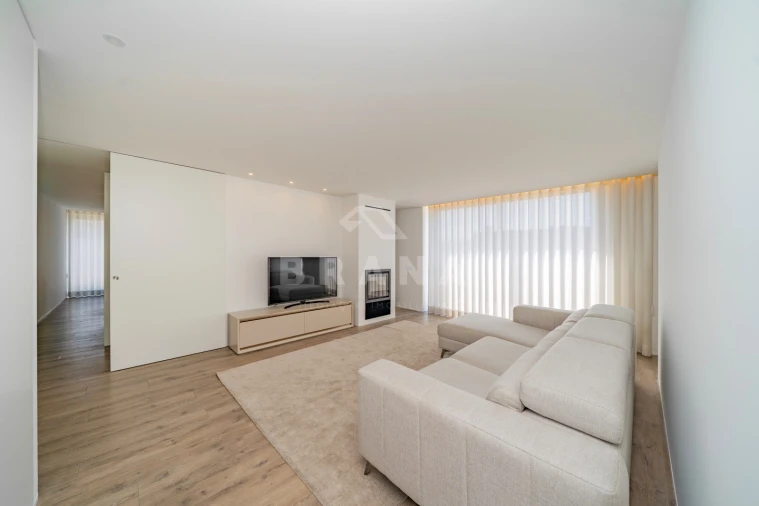 Apartamento T3 para Venda em Real, Dume e Semelhe Foto 12