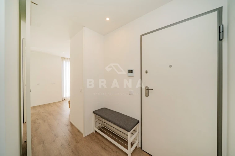 Apartamento T3 para Venda em Real, Dume e Semelhe Foto 16