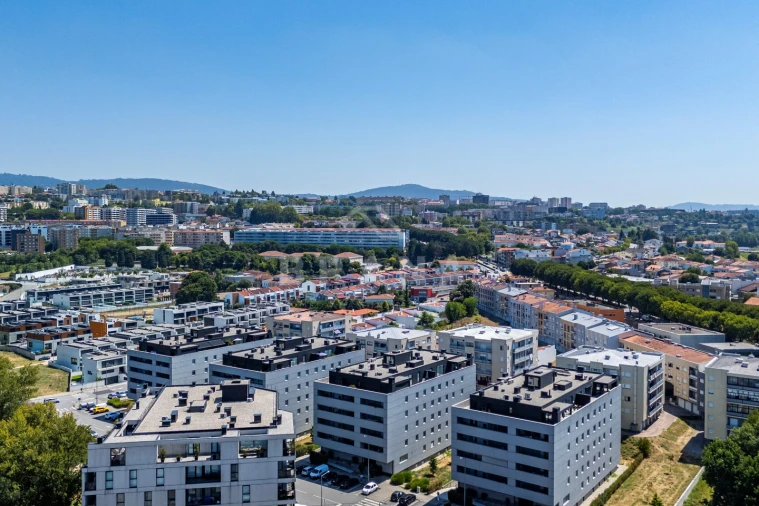 Apartamento T3 para Venda em Real, Dume e Semelhe Foto 54