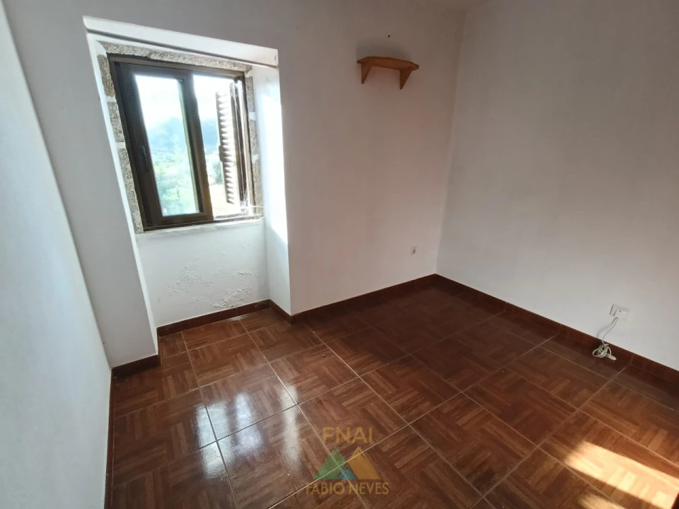 Quinta T3 para Venda em Beiral do Lima Foto 10
