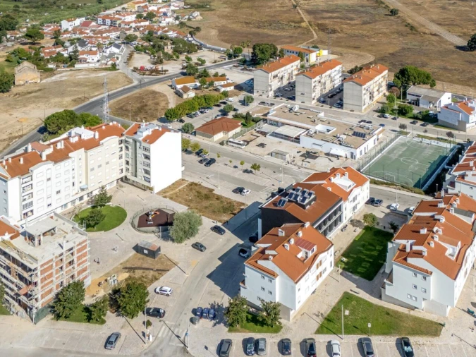 Prédio para Venda em Palhais e Coina Foto 10