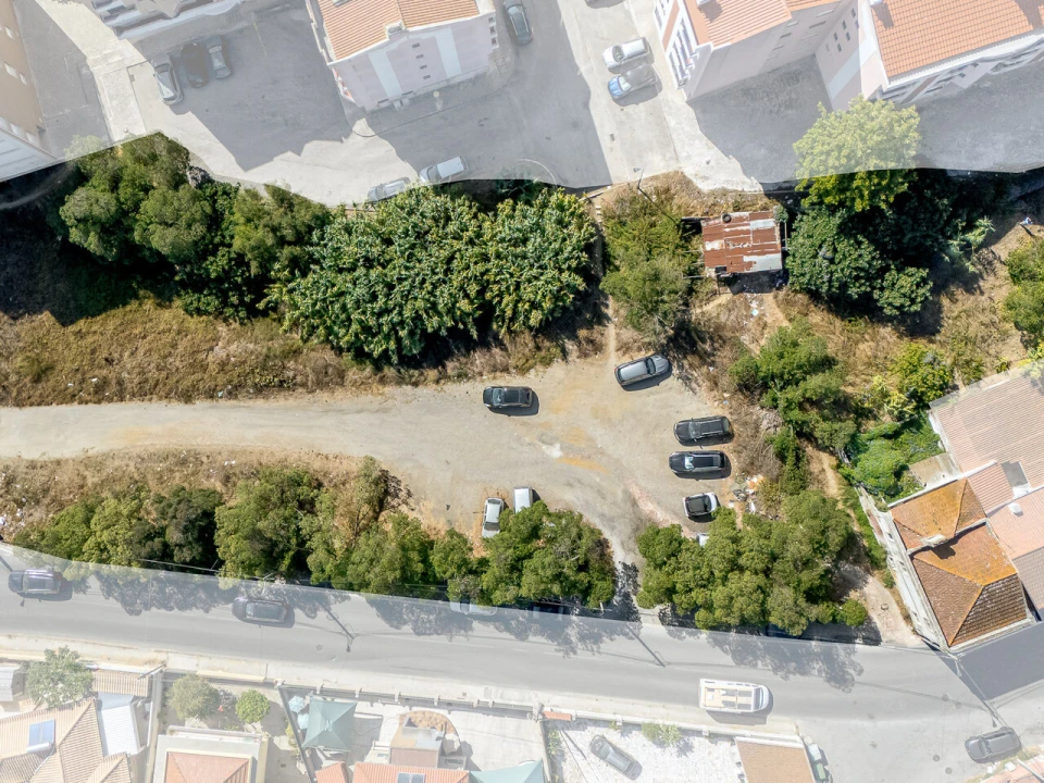 Prédio para Venda em Charneca de Caparica e Sobreda Foto 8