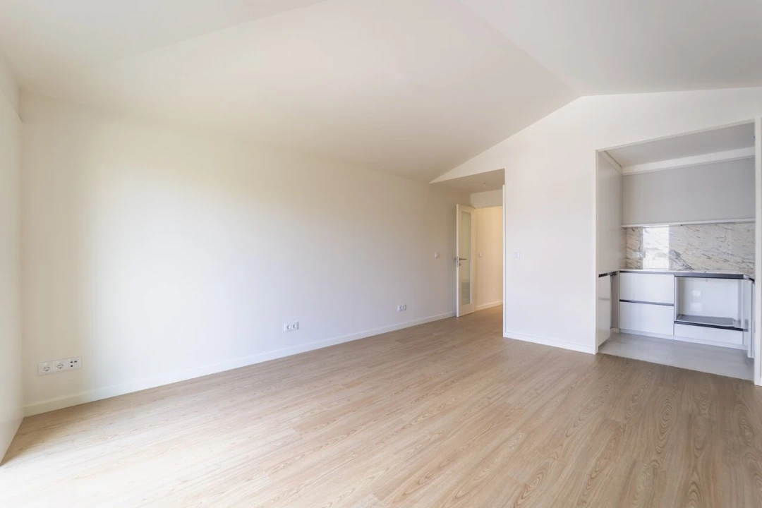 Apartamento T2 para Venda em Cedofeita, Santo Ildefonso, Sé, Miragaia, São Nicolau e Vitória Foto 7