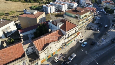 Prédio para Venda em Sesimbra (Castelo)