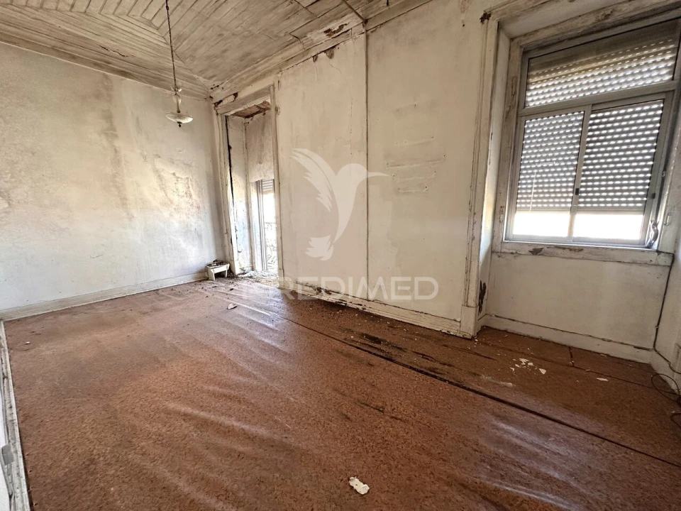 Prédio para Venda em Sesimbra (Castelo) Foto 12