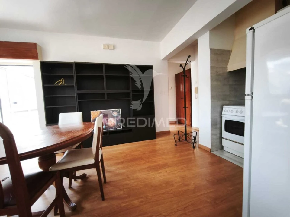 Apartamento T1 para Venda em Águas Livres Foto 4