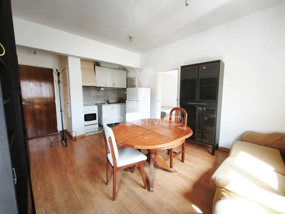 Apartamento T1 para Venda em Águas Livres Foto 5