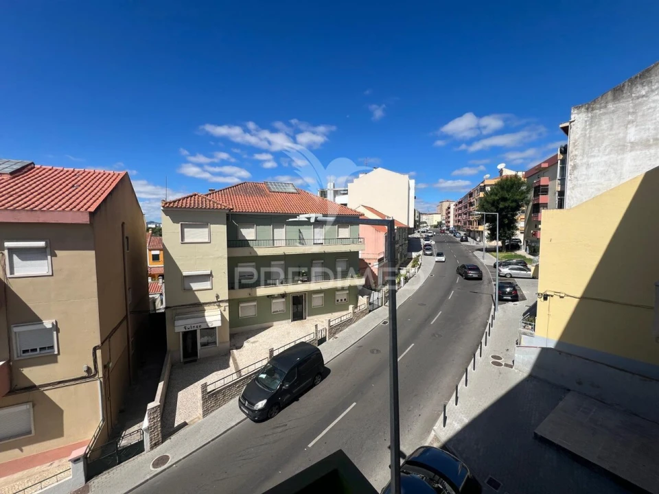Apartamento T2 para Venda em Vialonga Foto 39