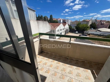 Apartamento T2 para Venda em Vialonga