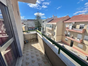 Apartamento T2 para Venda em Vialonga
