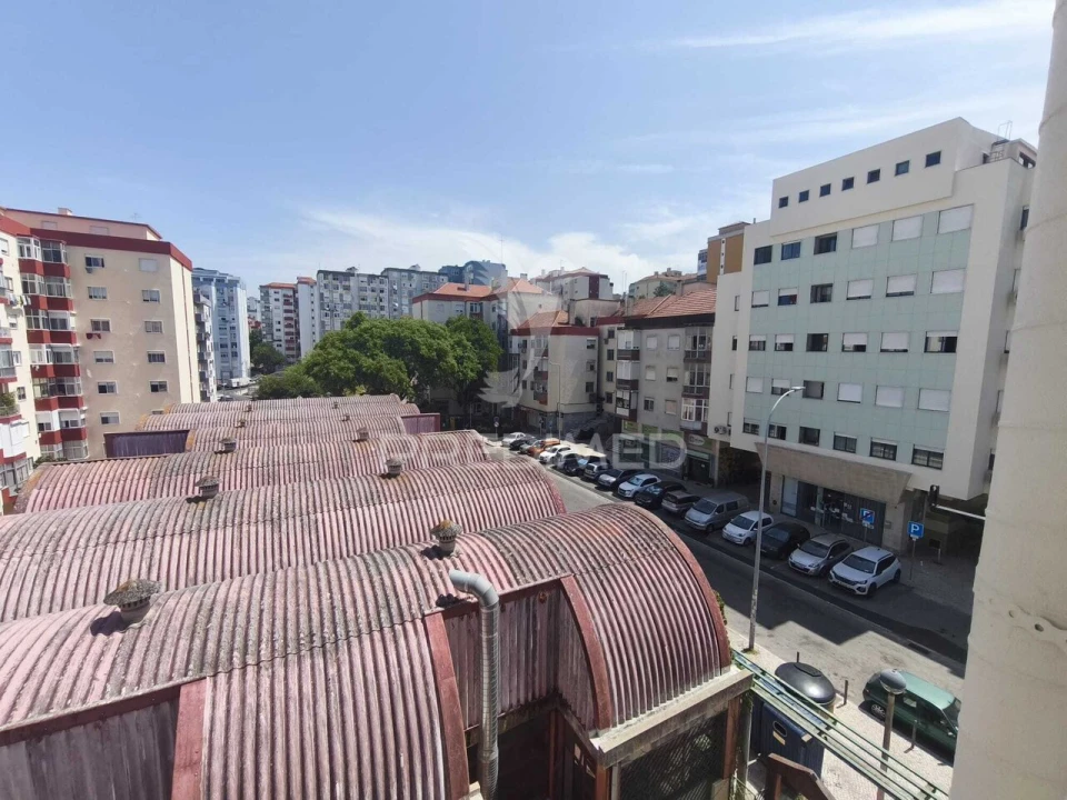 Apartamento T1 para Venda em Águas Livres Foto 11