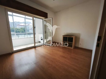 Apartamento T1 para Venda em Águas Livres