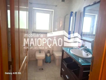 Apartamento T6 para Venda em Guarda