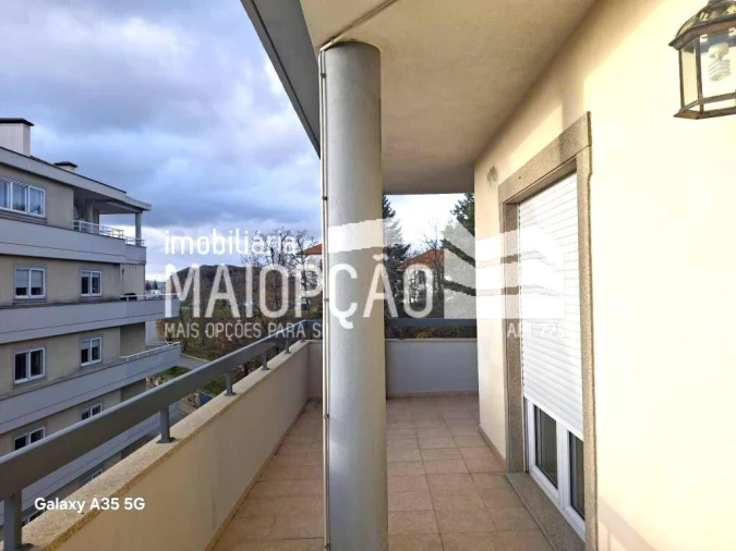 Apartamento T6 para Venda em Guarda Foto 2
