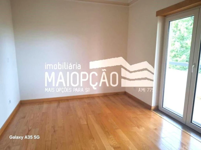 Apartamento T6 para Venda em Guarda Foto 4