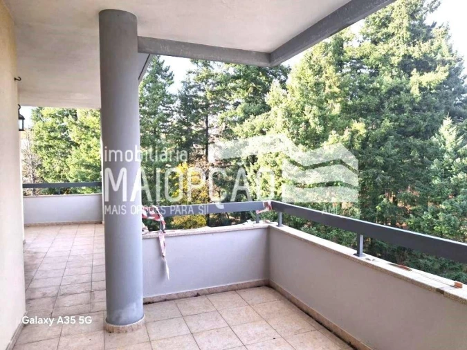 Apartamento T6 para Venda em Guarda Foto 5