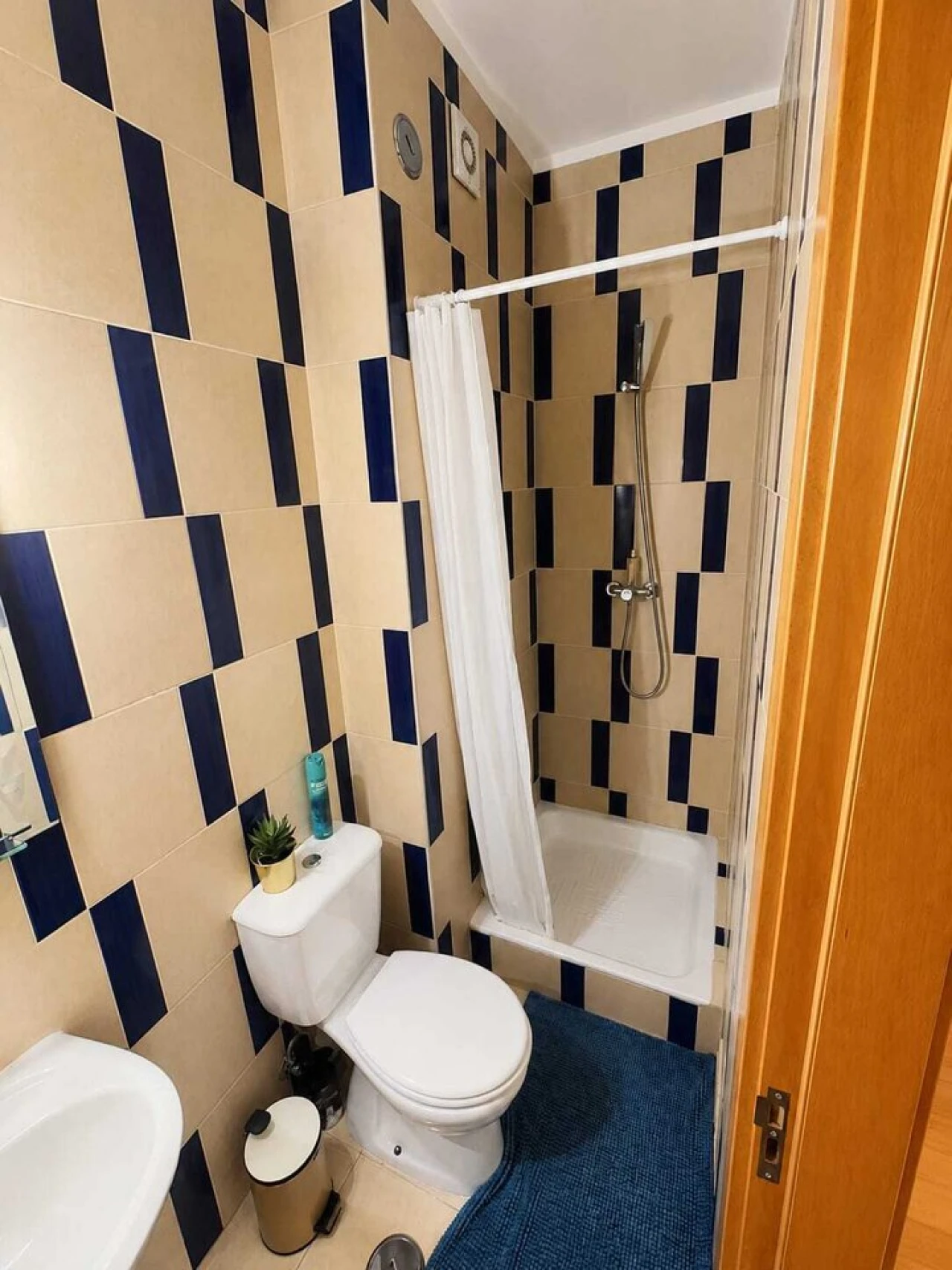 Apartamento T2 para Venda em Portimão Foto 12