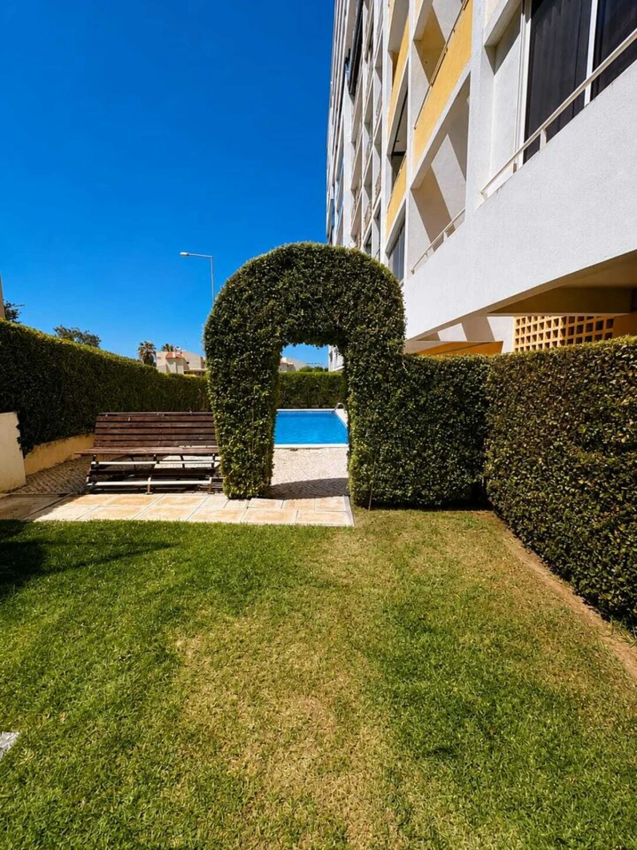 Apartamento T2 para Venda em Portimão Foto 21