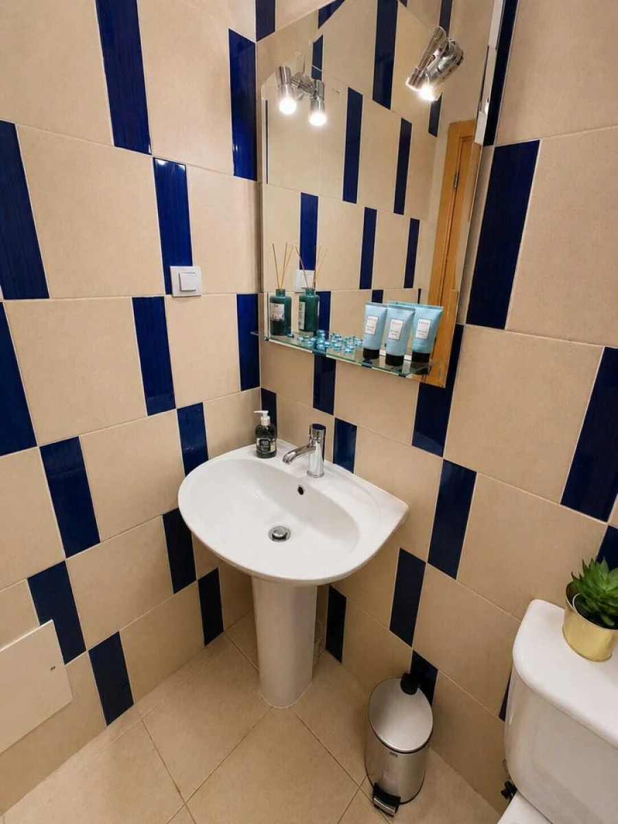 Apartamento T2 para Venda em Portimão Foto 13