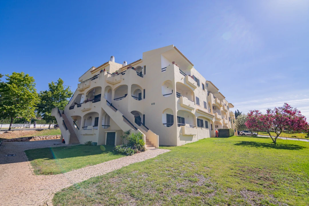 Apartamento T1 para Venda em Alvor Foto 2