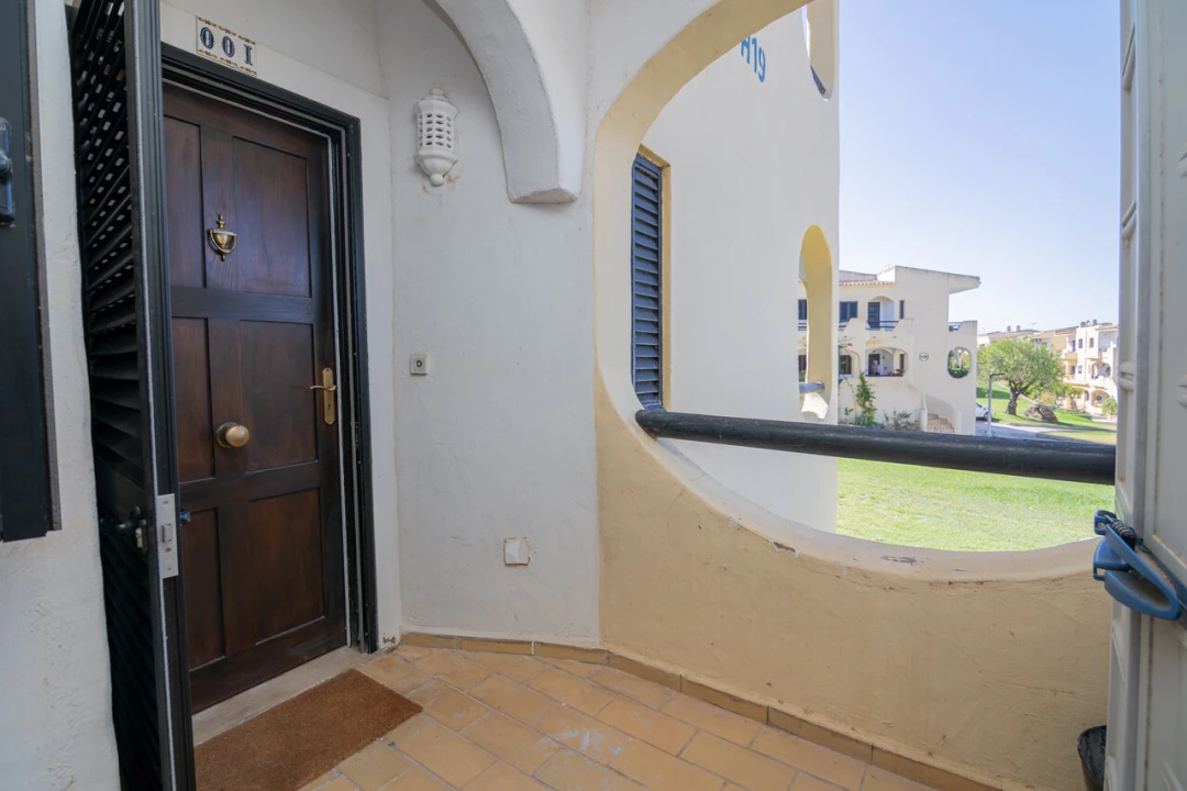 Apartamento T1 para Venda em Alvor Foto 8