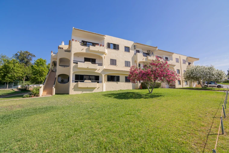Apartamento T1 para Venda em Alvor Foto 4