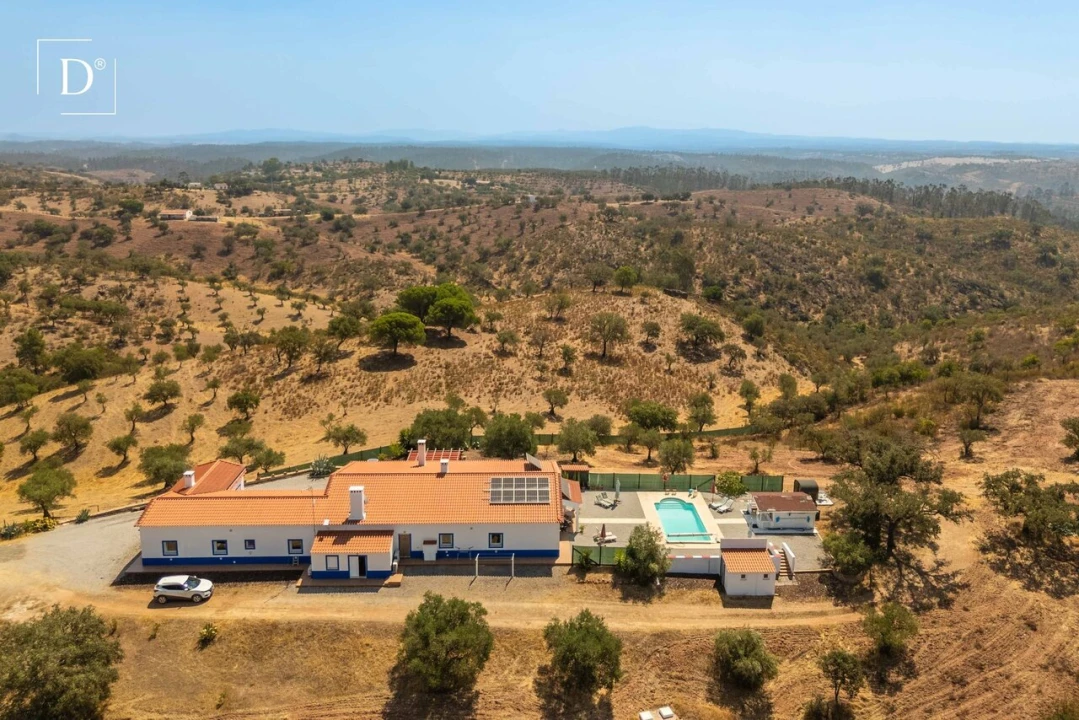 Moradia T7 para Venda em Vila Nova de São Bento e Vale de Vargo Foto 58