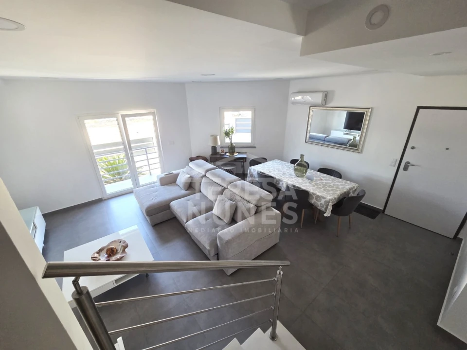 Moradia T3 para Venda em Quinta do Conde Foto 3