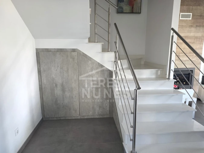 Moradia T3 para Venda em Quinta do Conde Foto 4