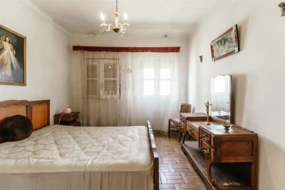 Prédio para Venda em Tortosendo