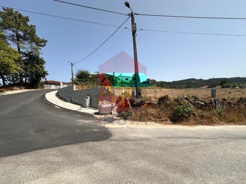 Terreno para Venda em Torre e Portela Foto 17