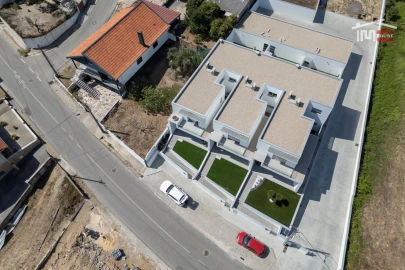 Moradia T4 para Venda em Milagres