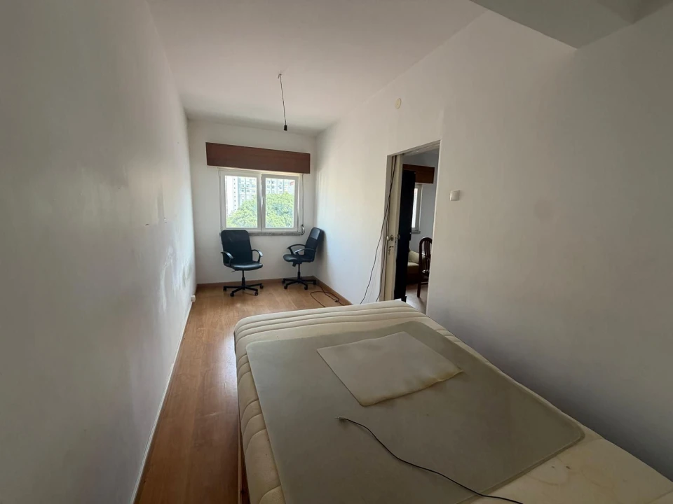 Apartamento T1 para Venda em Águas Livres Foto 9