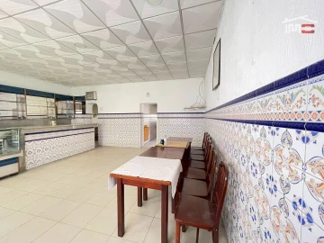 Negócio para Venda em Sarilhos Grandes