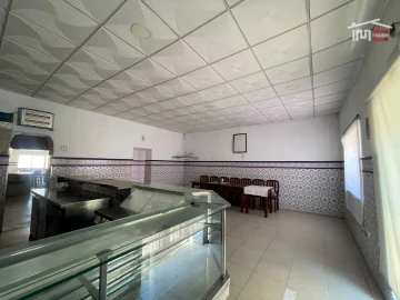 Negócio para Venda em Sarilhos Grandes