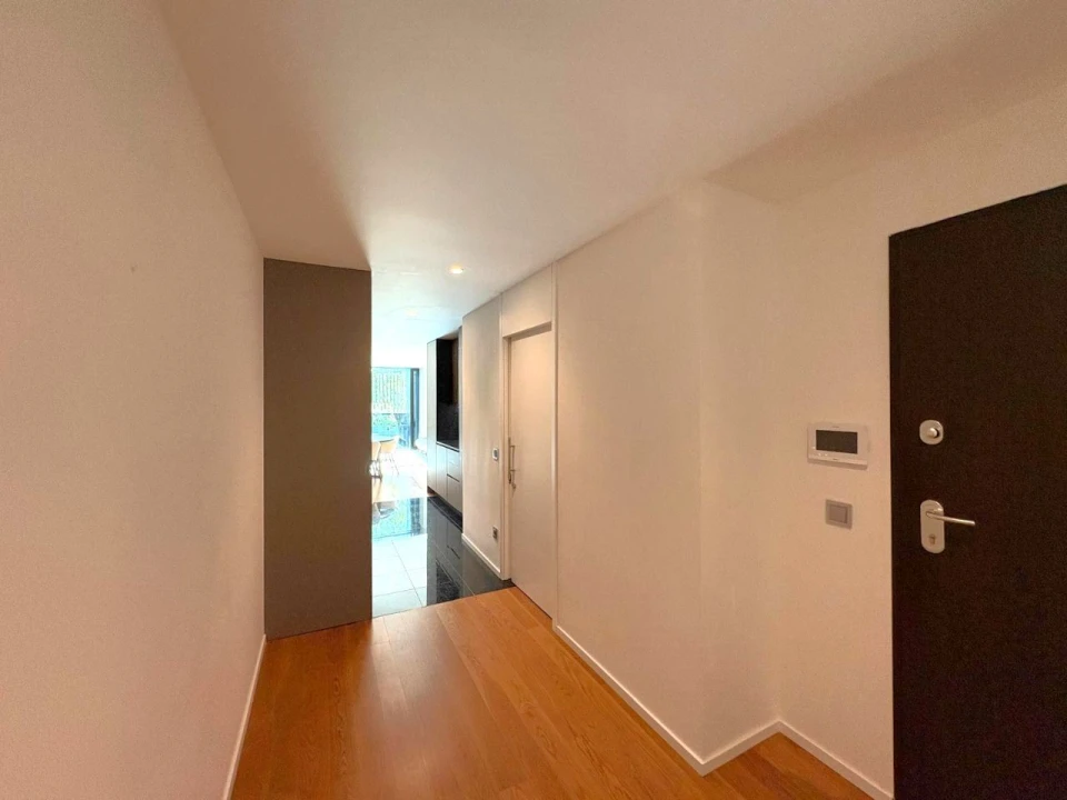 Apartamento T1 para Arrendamento em Avenidas Novas Foto 10