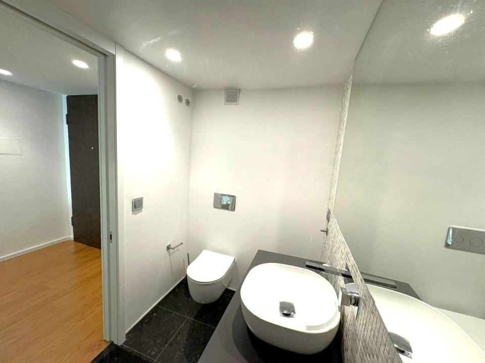 Apartamento T1 para Arrendamento em Avenidas Novas Foto 29