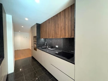 Apartamento T1 para Arrendamento em Avenidas Novas