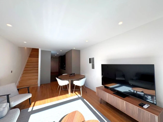 Apartamento T1 para Arrendamento em Avenidas Novas Foto 2