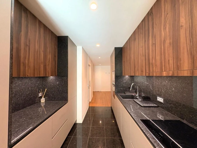 Apartamento T1 para Arrendamento em Avenidas Novas Foto 16