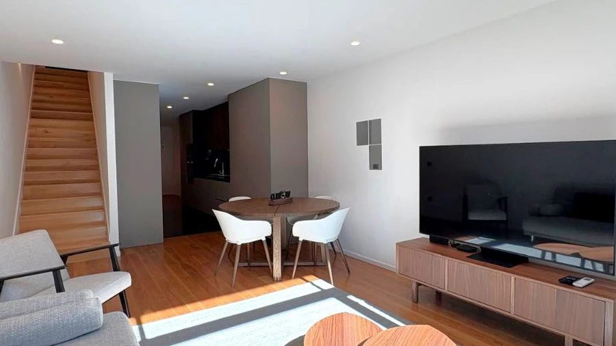 Apartamento T1 para Arrendamento em Avenidas Novas