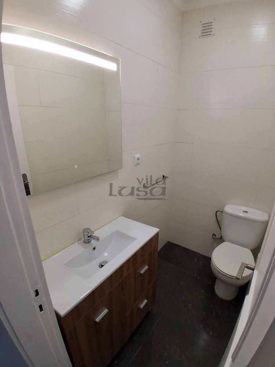 Apartamento T3 para Venda em Fânzeres e São Pedro da Cova Foto 10