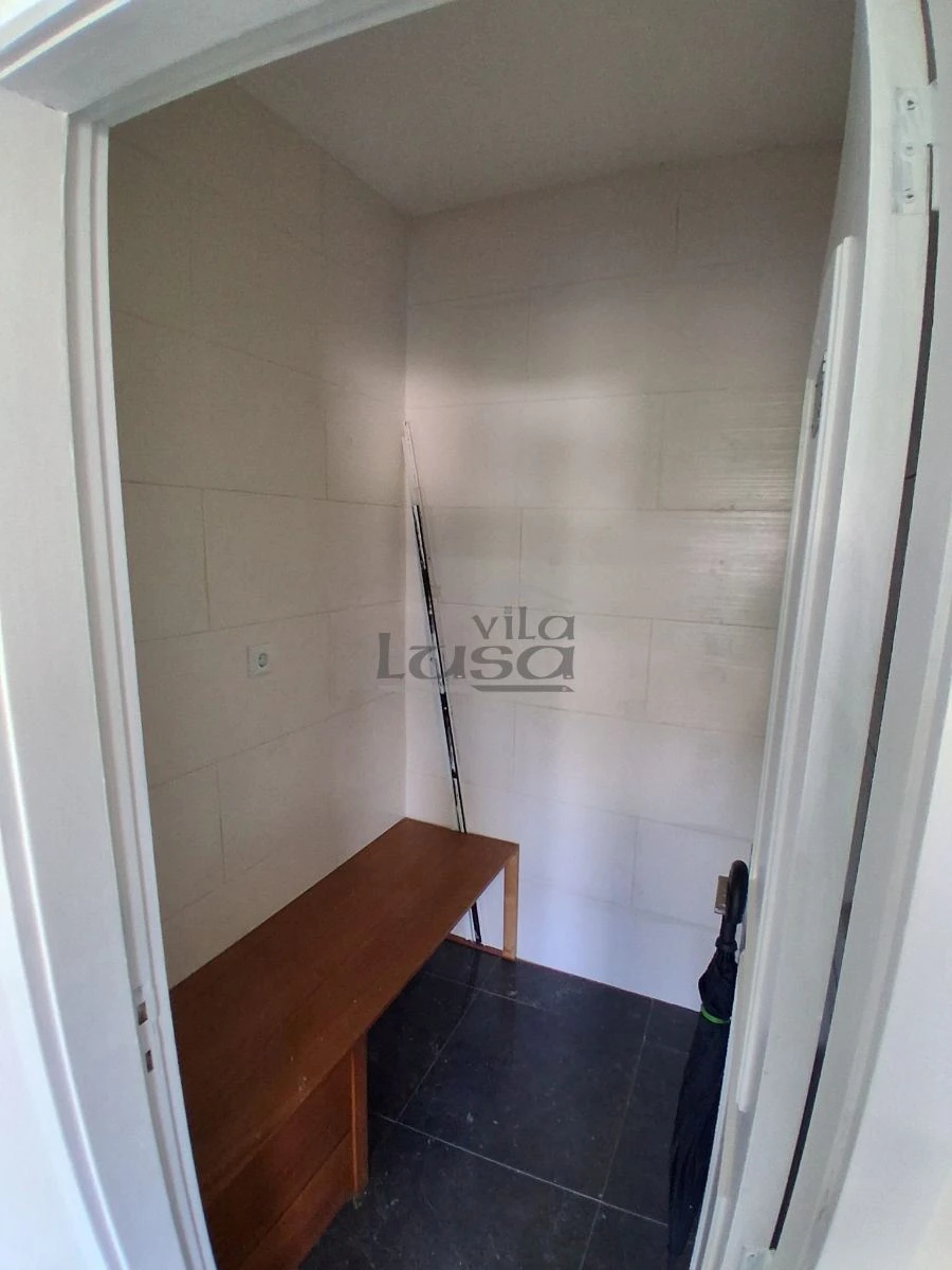 Apartamento T3 para Venda em Fânzeres e São Pedro da Cova Foto 11