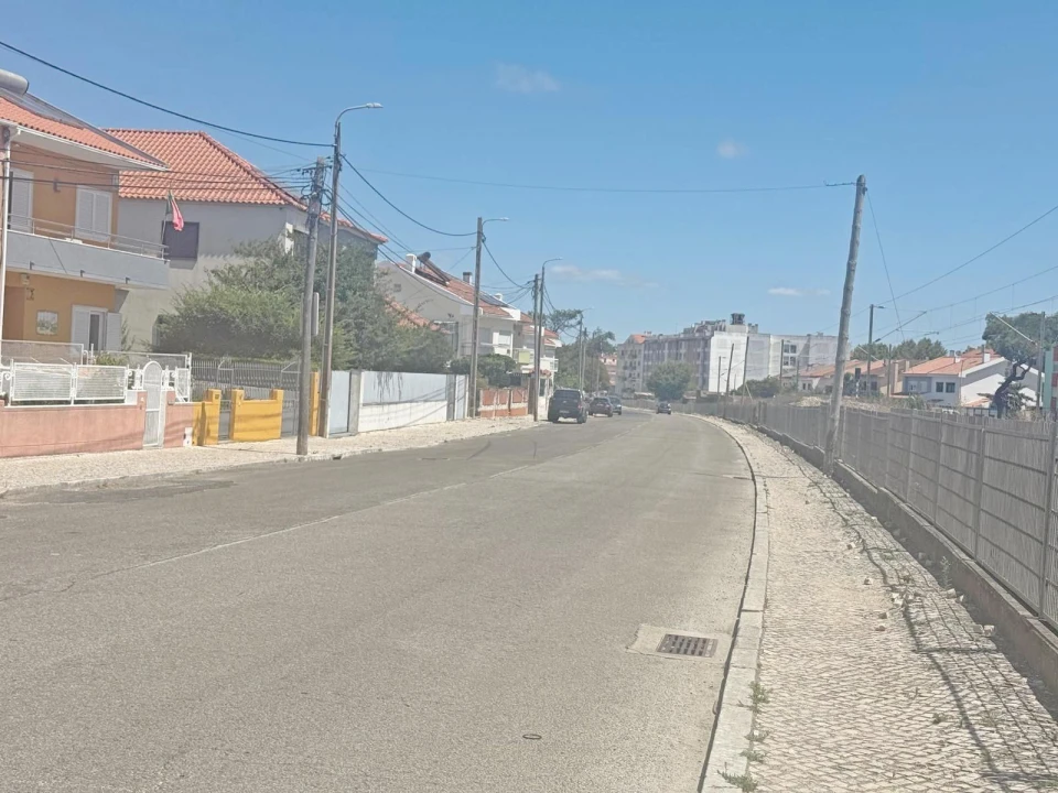Moradia T4 para Venda em Algueirão-Mem Martins Foto 23