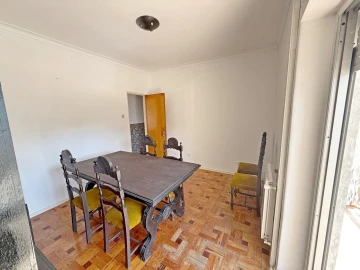 Moradia T4 para Venda em Algueirão-Mem Martins