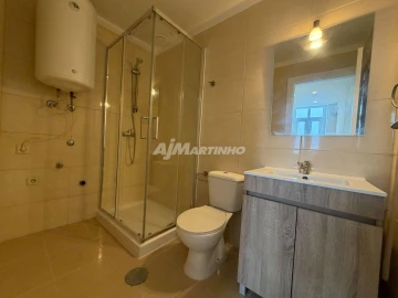 Apartamento T2 para Arrendamento em Custóias, Leça do Balio e Guifões