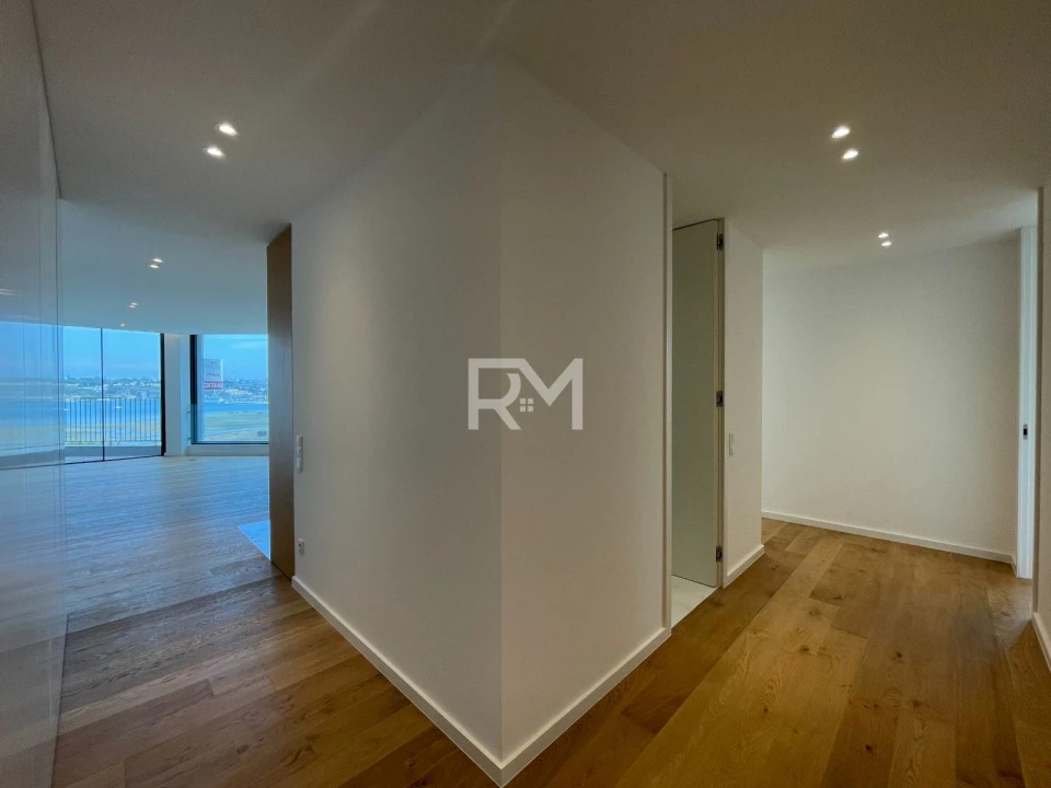 Apartamento T3 para Venda em Canidelo Foto 14
